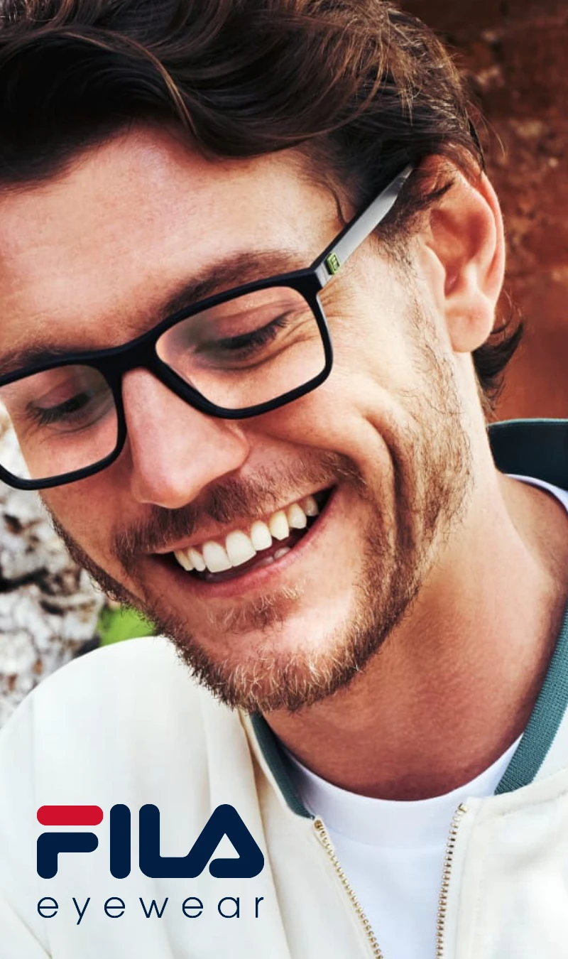 Joven con gafas graduadas Fila de diseño ergonómico disponibles en nuestras opticas de naquera y Molina de Segura